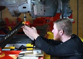 Karosserie- u. Fahrzeugbauer-Meister/in Teile I - IV -bis zu 86% förderbar
